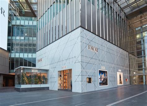 LVMH’s Dior unit under court administration in Italy over labor .